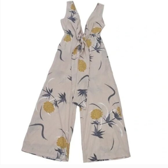 White Closet | Jumpsuit Floral Wide-Legl |‎ Size S Women's - Picture 11 of 13